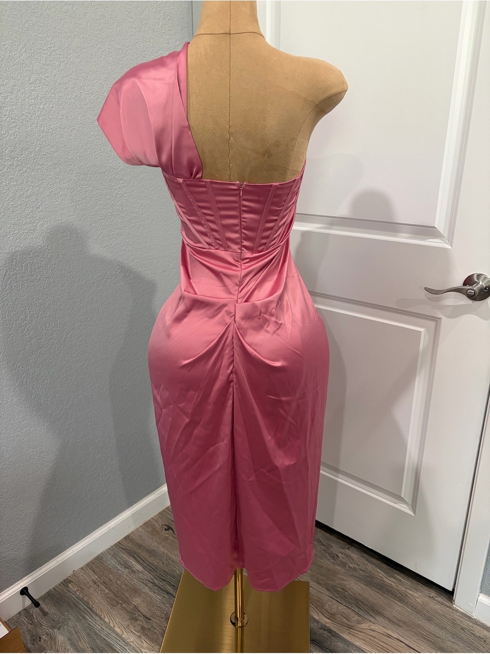 One-Shoulder Rose Pink Cocktail Dress with Draped Skirt - Picture 8 of 15
